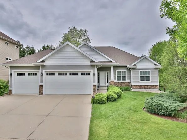 1122 Willow Run, Verona, WI 53593