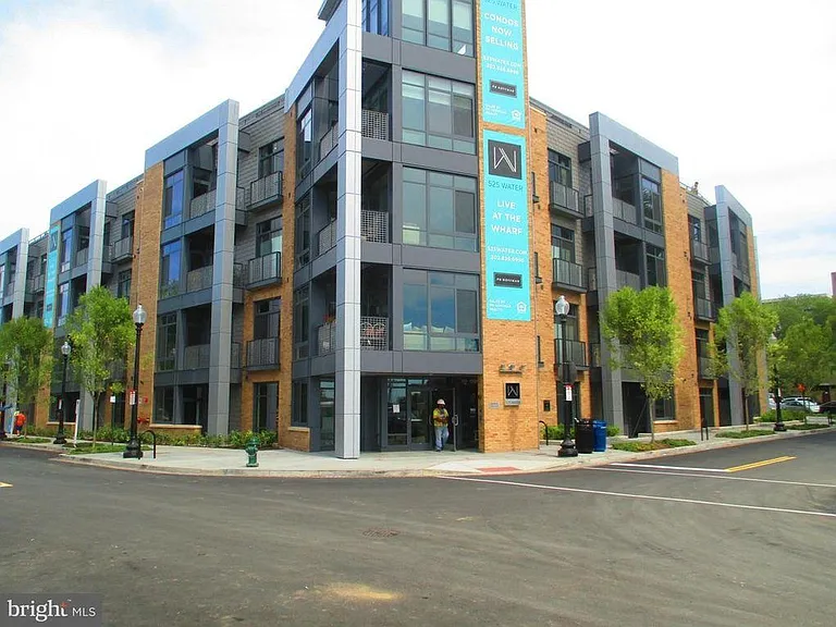 525 Water St SW #424 — Photo 20