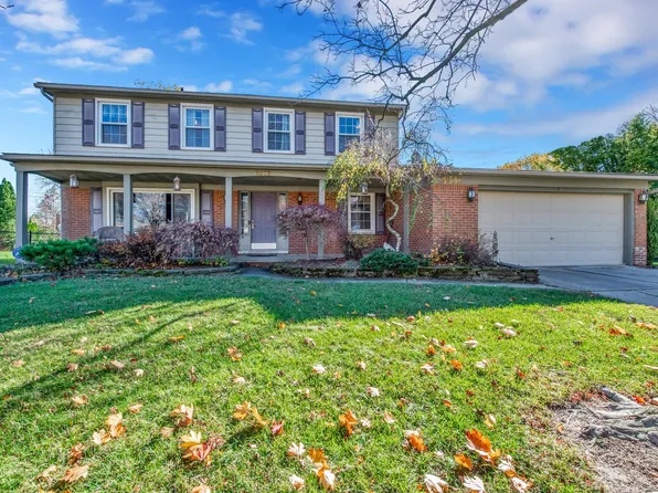 5922 Cliffside Dr, Troy, MI 48085