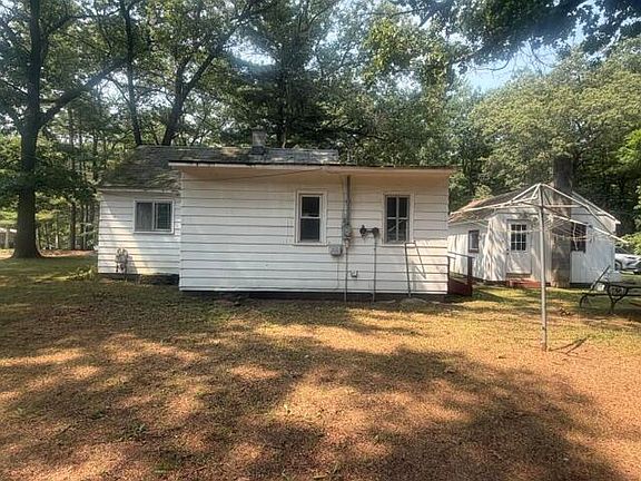 5th image of 1709 E Pine St