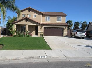 6900 Gallery Dr, Bakersfield, CA 93312