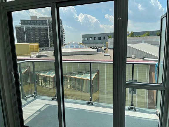 3rd image of 10 De Boers Dr #602