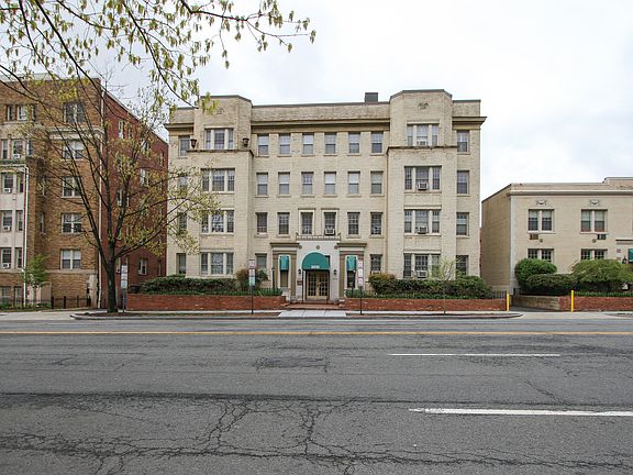 2nd image of 3010 Wisconsin Ave NW APT B10