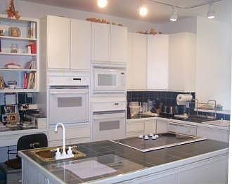 3rd image of 271 Brittany Dr