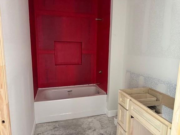 5th image of 225 Salem Ridge Dr