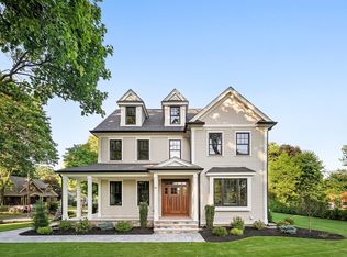 59 Bacon St, Winchester, MA 01890