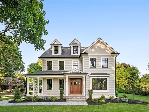 59 Bacon St, Winchester, MA 01890