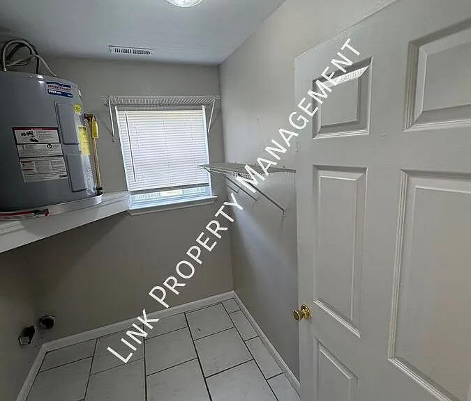 1106 Carline Rd #B — Photo 38