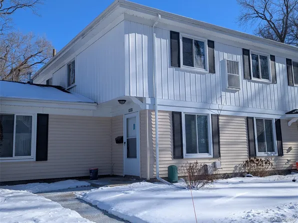 38030 Greenwood St, Westland, MI 48185