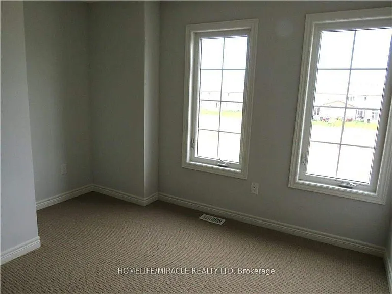 9585 Tallgrass Ave — Photo 10