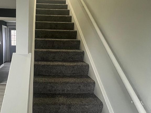 5th image of 21 Hale Ct #21