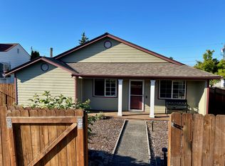 317 E 13th St, Port Angeles, WA