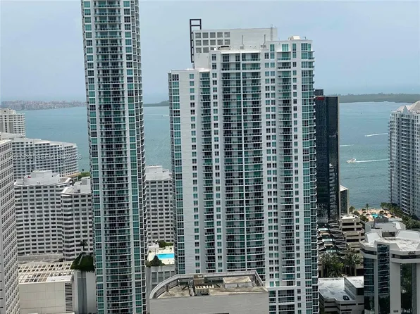 45 SW 9th St, Miami, FL