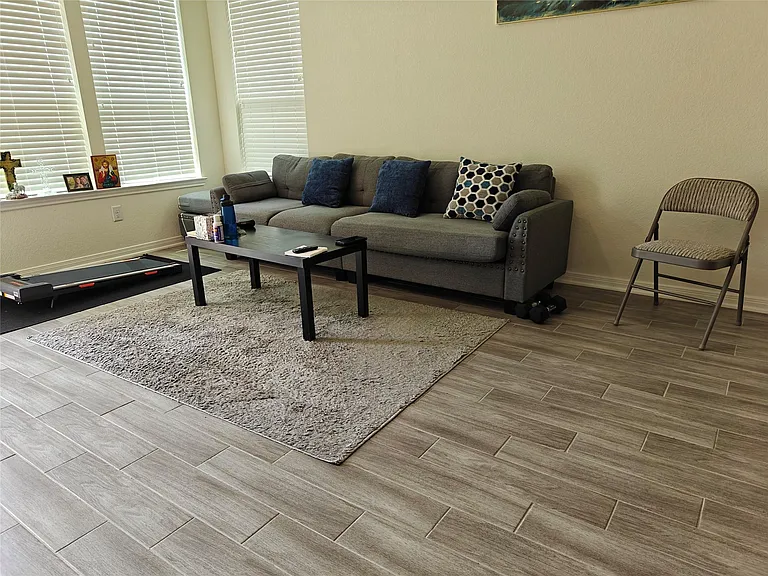 1270 Glendora Dr — Photo 21