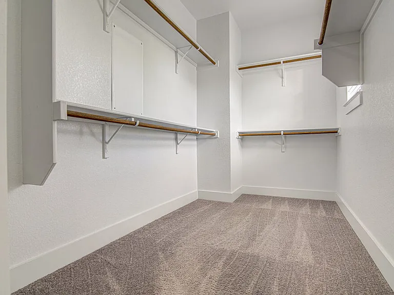 2409 Moreno St — Photo 21