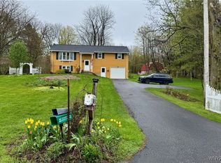 4405 Hulberton Rd, Holley, NY 14470