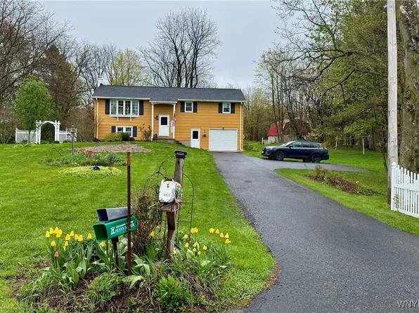 4405 Hulberton Rd, Holley, NY 14470