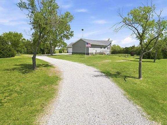 2nd image of 6970 SW Stone Gap Rd