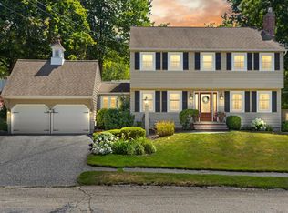 16 Amble Rd, Nashua, NH 03062