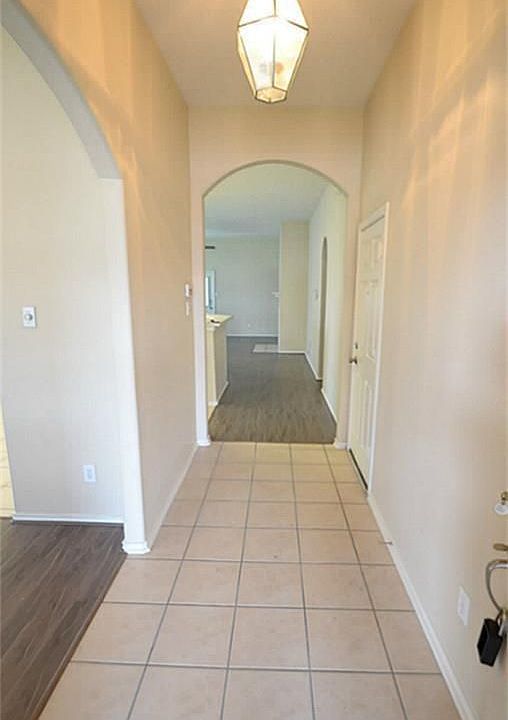 1st image of 19446 Nasworthy Dr