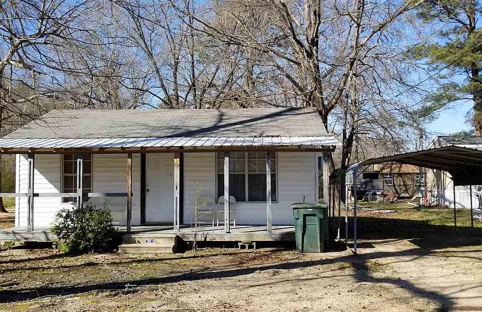 1st image of 244 Willis St