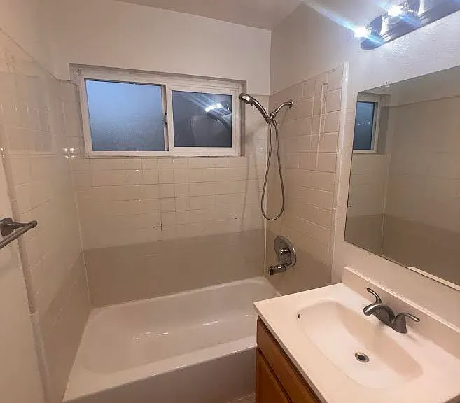 116 Palm Ave #8 — Photo 12