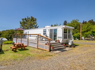 923 SE Bay Blvd #201, Newport, OR