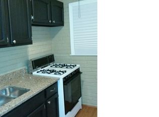 829 Arncliffe Rd, Baltimore, MD 21221