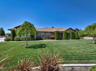 12760 Riding Trail Dr, Wilton, CA 95693