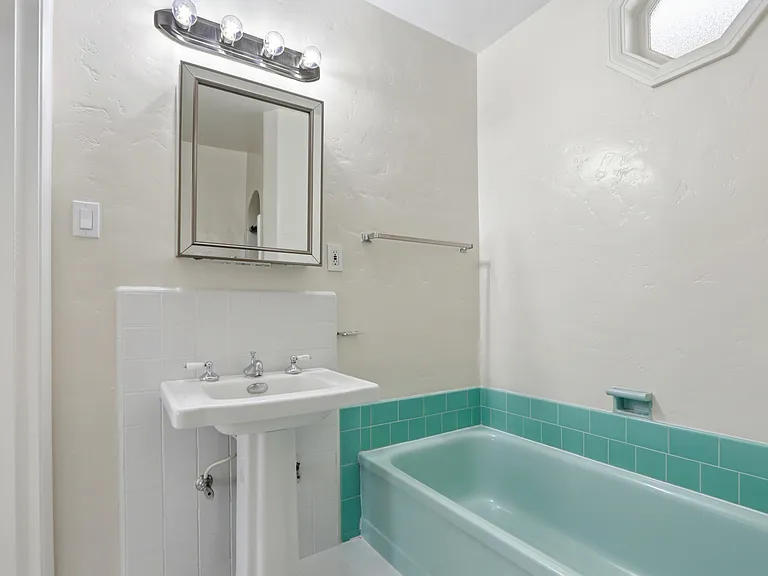 855 Main St #2 — Photo 17
