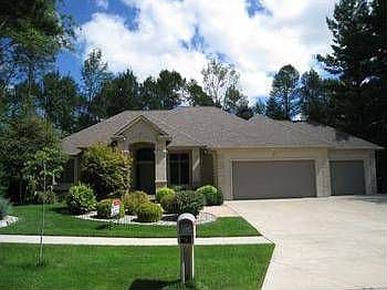 1st image of 5116 Hollyberry Dr