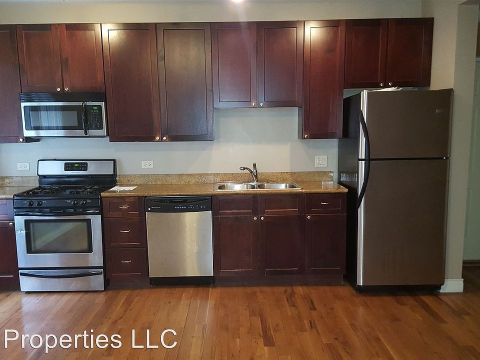 2nd image of 1464 E 69th St #1S