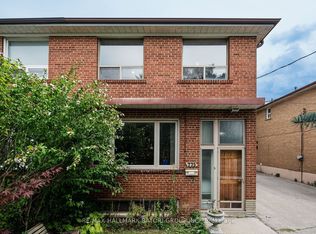 775 Wilson Heights Blvd, Toronto, ON M3H2W1
