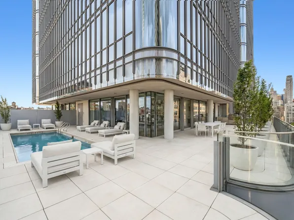 565 Broome Street image 4 of 22