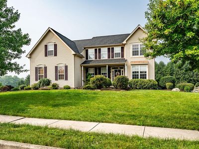 138 Fox Run Dr, Collegeville, PA, 19426