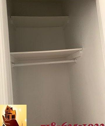 4th image of 1450 Taylor Ave