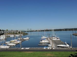 109 N Lotus Beach Dr, Portland, OR