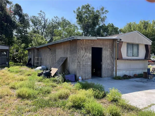 9914 Massachusetts St, Gibsonton, FL 33534