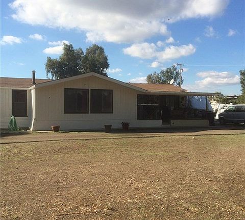 3rd image of 5872 Bronson Ln