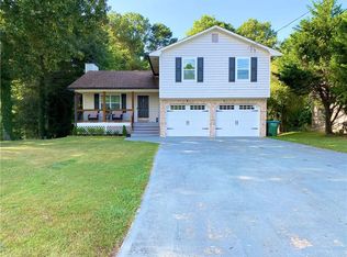 4171 Gravitt Pl, Duluth, GA 30096