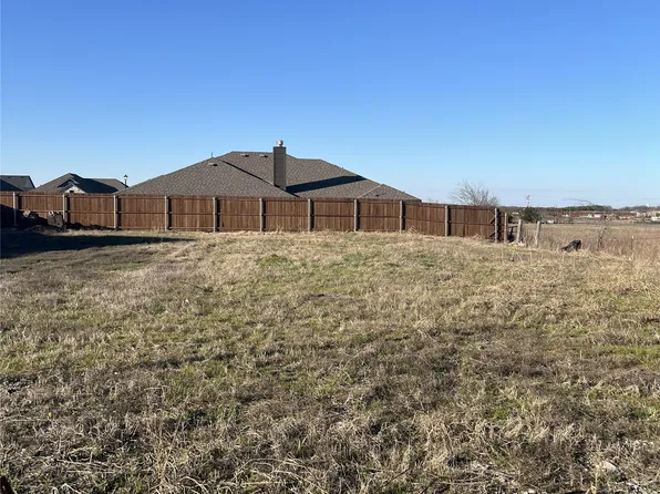 507 Flora Ct, Nevada, TX 75173