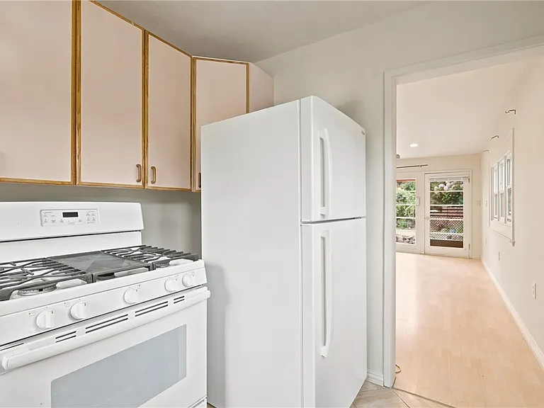 607 Hacienda Dr #1/2 — Photo 8