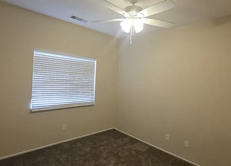 64076 Dolomite Ct — Photo 5