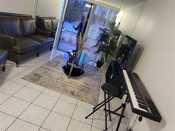 4th image of 6820 W Flagler St APT 207