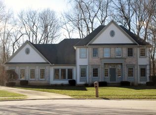 892 Hunters Ridge Cir, Akron, OH 44333