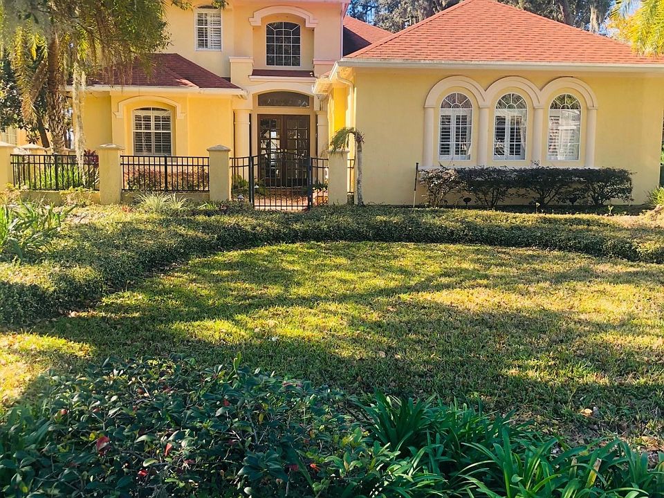 1st image of 1550 Harrington Park Dr