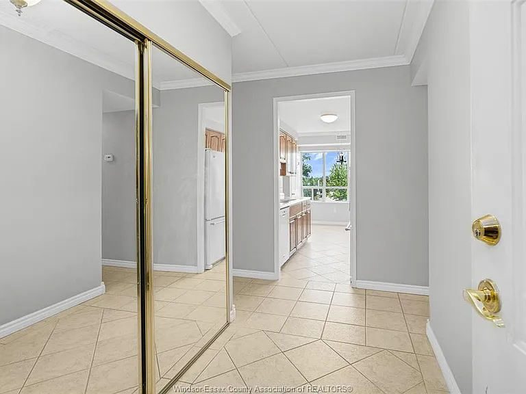 1885 Normandy St #305 — Photo 8