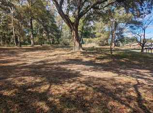 5308 Peden Point Rd, Wilmington, NC 28409