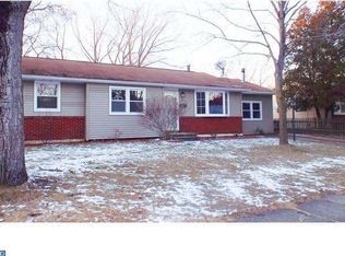 28 S Club Rd, Pine Hill, NJ 08021