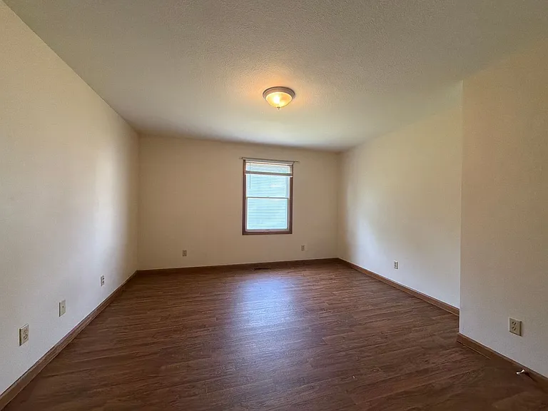 218 Stonewall Ct — Photo 11